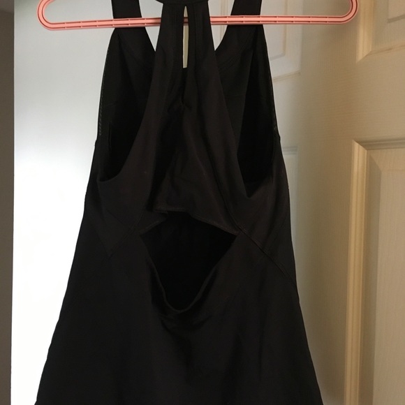 Lululemon tank - Picture 2 of 2